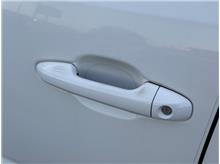 Vehicle Thumb #18