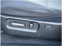 Vehicle Thumb #21