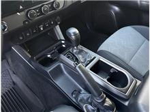 Vehicle Thumb #25