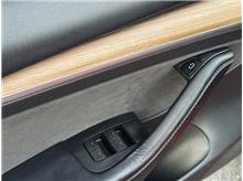 Vehicle Thumb #20
