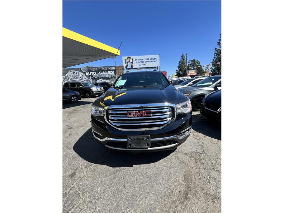 2018 GMC Acadia from American Auto Credit Inc.