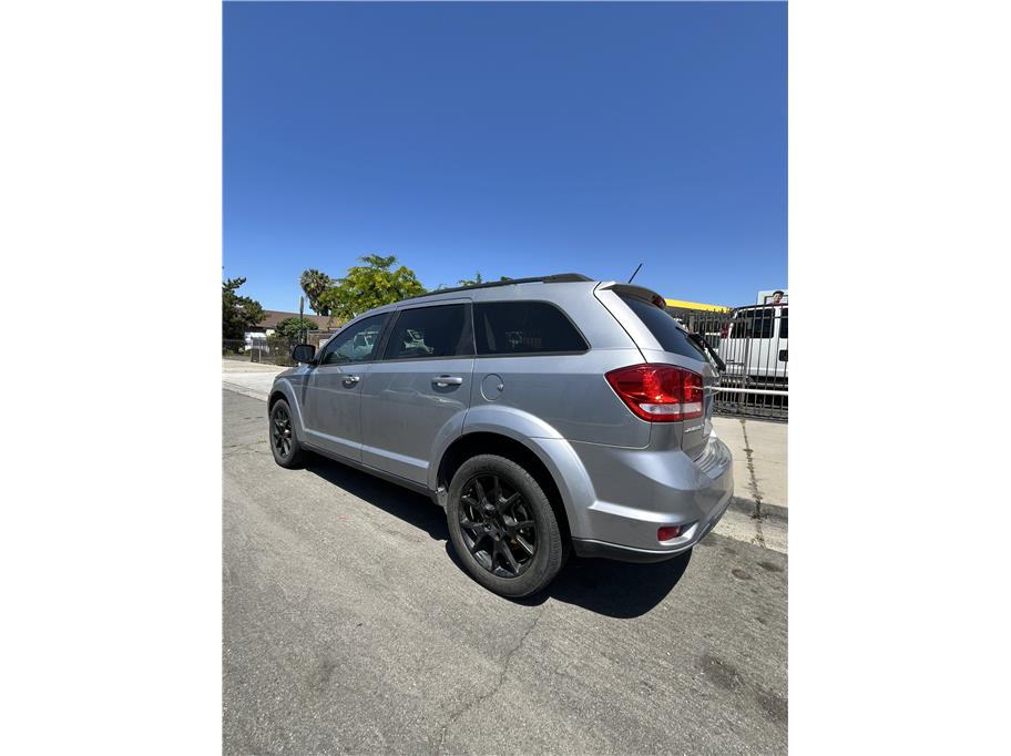 2018 Dodge Journey from American Auto Credit Inc.
