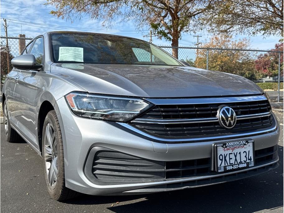2024 Volkswagen Jetta from American Auto Credit Inc.