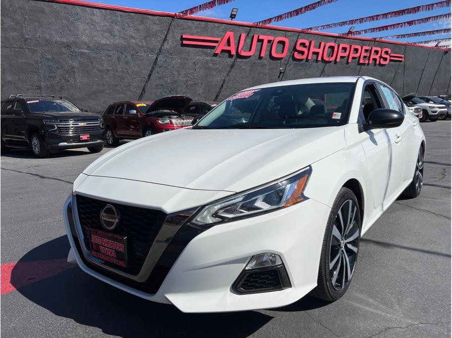 2021 Nissan Altima from Auto Shoppers