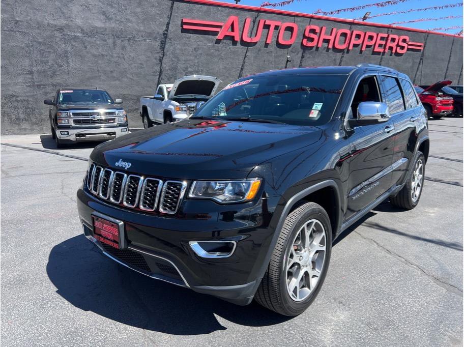 2021 Jeep Grand Cherokee from Auto Shoppers