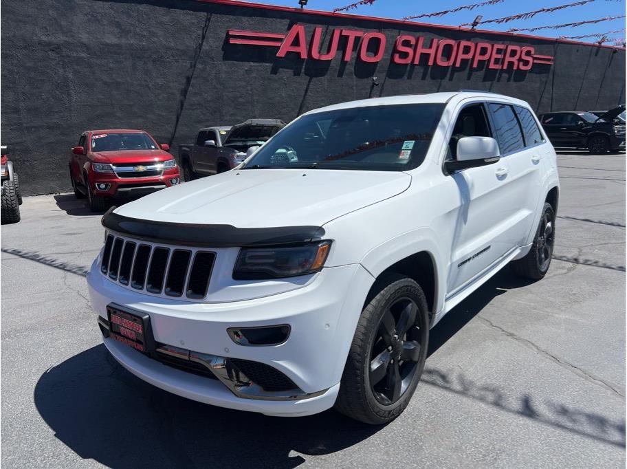 2015 Jeep Grand Cherokee from Auto Shoppers