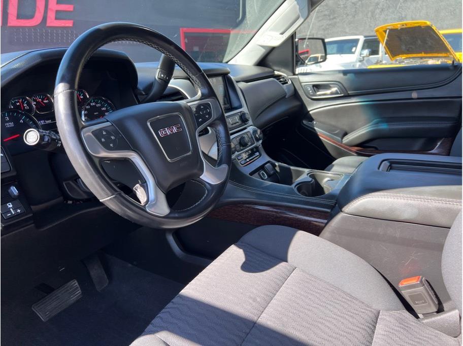 2019 GMC Yukon SLE - Photo 10