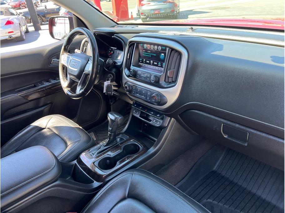 2018 GMC Canyon SLT - Photo 18