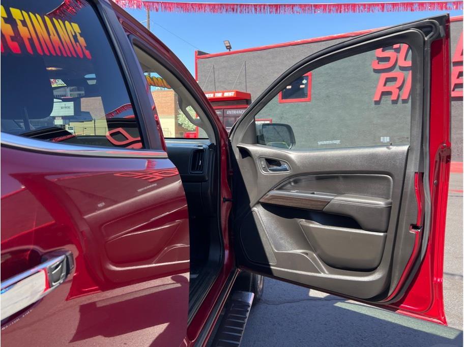 2018 GMC Canyon SLT - Photo 19