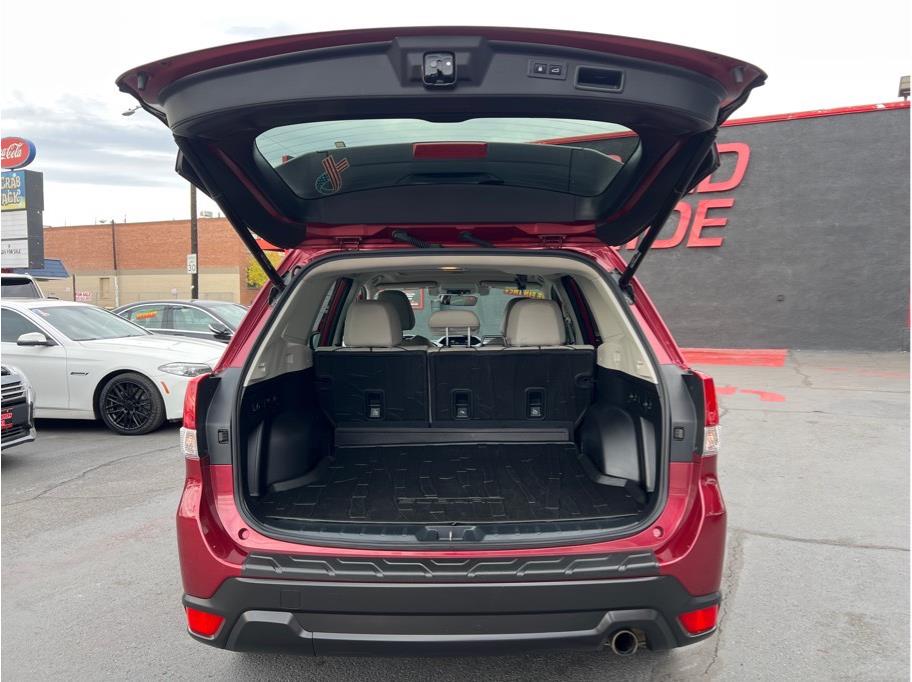 2020 Subaru Forester Limited - Photo 7