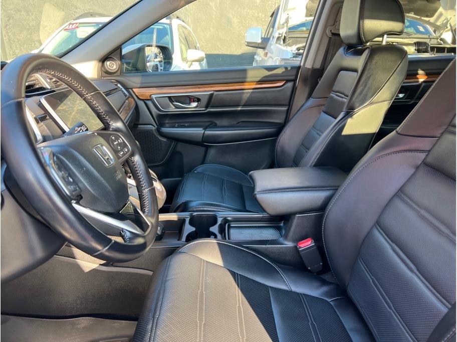 2018 Honda CR-V Touring - Photo 11