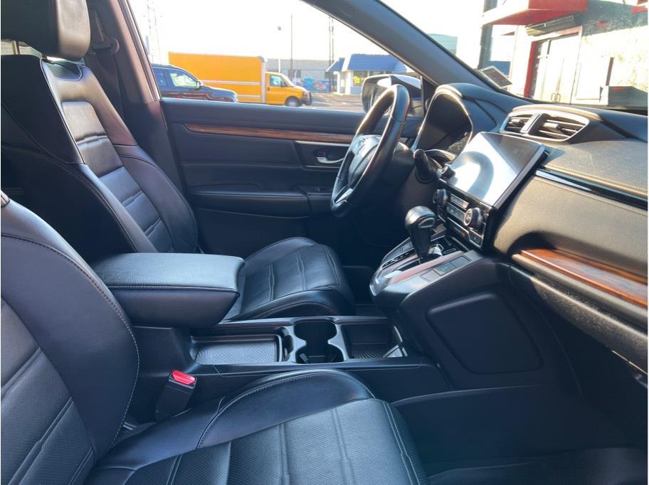 2018 Honda CR-V Touring - Photo 18