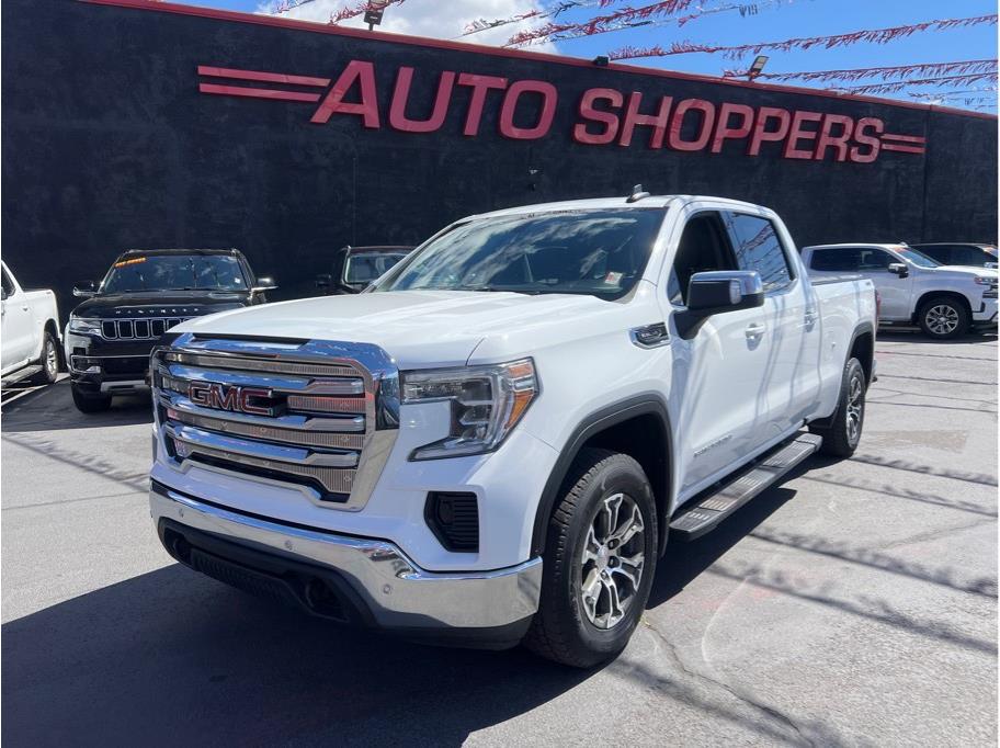 2019 GMC Sierra 4WD Crew Cab Short Box SLE's photo
