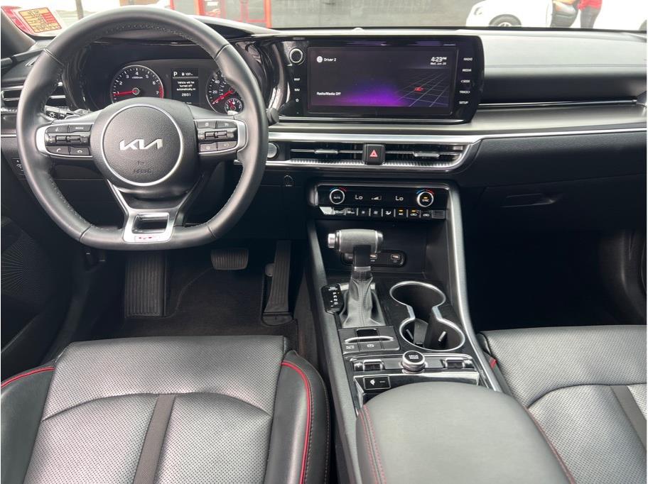 2022 Kia K5 GT - Photo 17