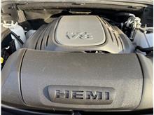 Vehicle Thumb #26
