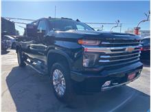 Vehicle Thumb #9