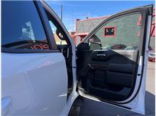 Vehicle Thumb #17