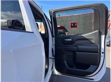 Vehicle Thumb #18