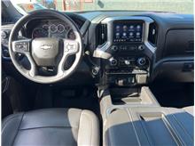 Vehicle Thumb #15