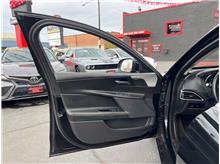 Vehicle Thumb #24