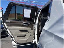 Vehicle Thumb #26