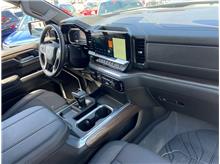Vehicle Thumb #17