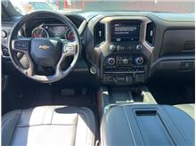 Vehicle Thumb #17