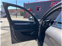 Vehicle Thumb #22
