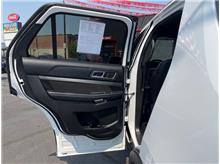 Vehicle Thumb #26