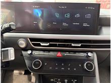 Vehicle Thumb #20
