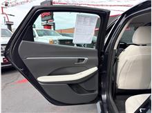 Vehicle Thumb #23