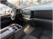 Vehicle Thumb #17