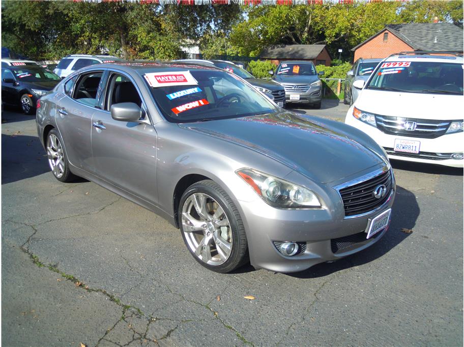 2011 Infiniti M from Hayes Auto Sales