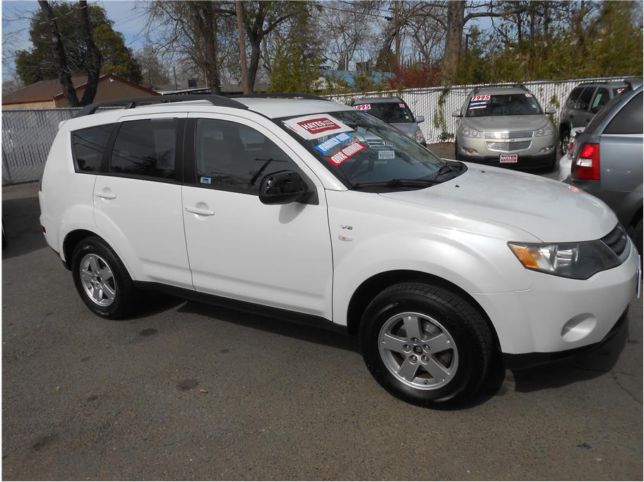 2008 Mitsubishi Outlander from Hayes Auto Sales