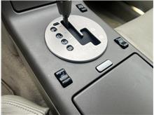 Vehicle Thumb #16