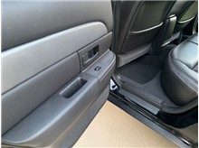 Vehicle Thumb #15