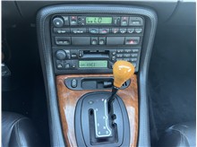 Vehicle Thumb #15