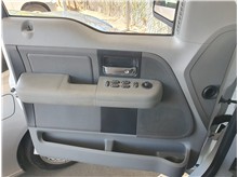 Vehicle Thumb #16