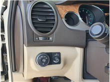 Vehicle Thumb #15