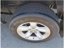 Vehicle Thumb #21