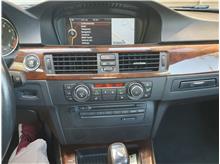 Vehicle Thumb #20