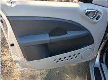 Vehicle Thumb #19