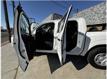 Vehicle Thumb #7