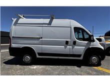 Vehicle Thumb #5