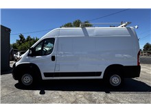 Vehicle Thumb #8