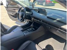 Vehicle Thumb #14