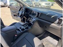 Vehicle Thumb #15