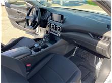 Vehicle Thumb #14