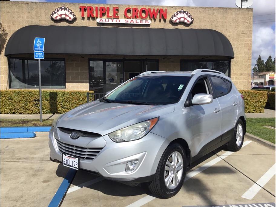 2013 Hyundai Tucson from Triple Crown Auto Sales - Roseville
