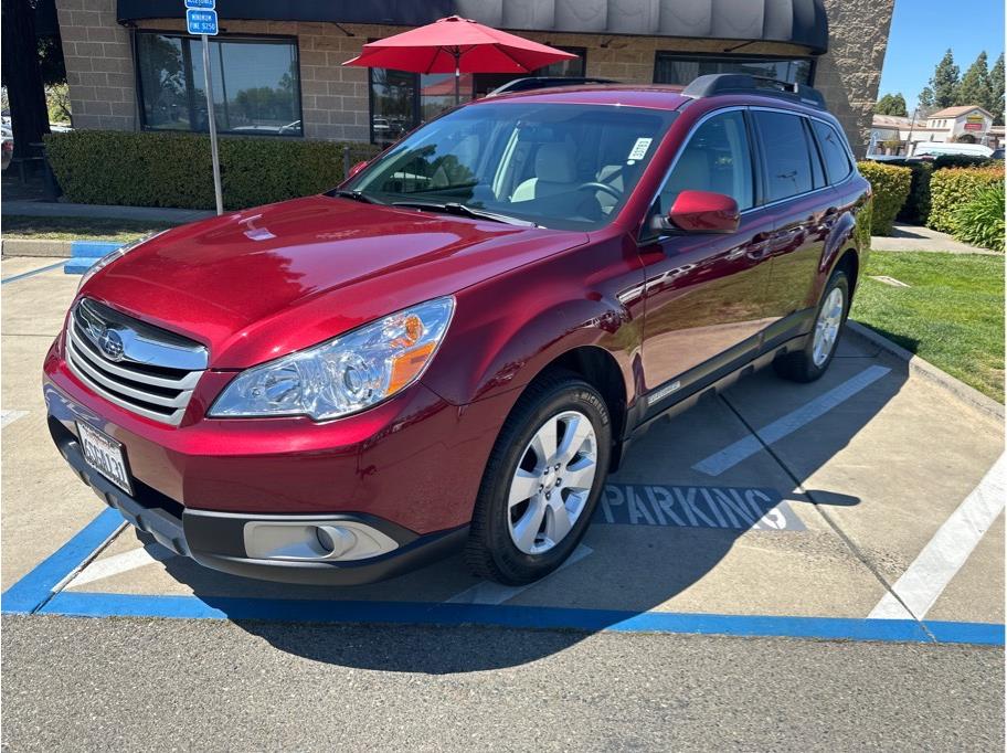 2011 Subaru Outback from Triple Crown Auto Sales - Roseville